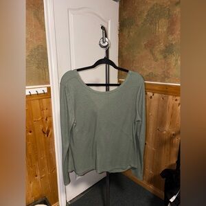 Bluenotes | Green Twist Back Longsleeve
